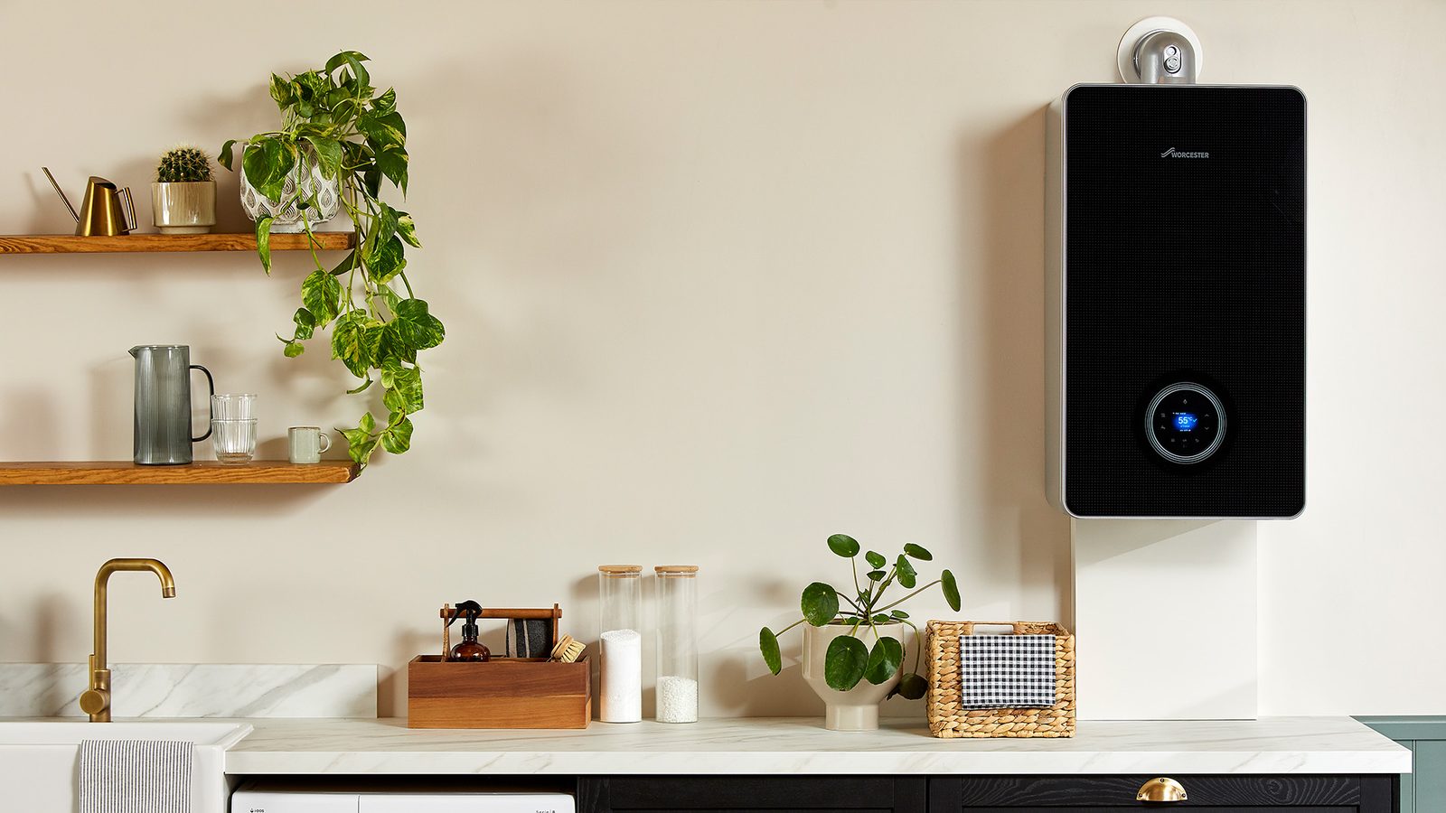 Worcester Bosch Greenstar 8000 Style black-glass combi boiler in a modern home